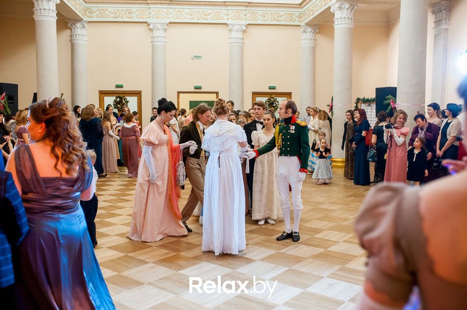 Семейный рождественский благотворительный бал Академии мюзикла "Ревю" - "Наши сердца", фото № 75