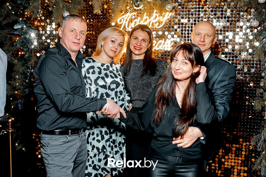 Предновогодние вечеринки в Ангелах, фото № 43