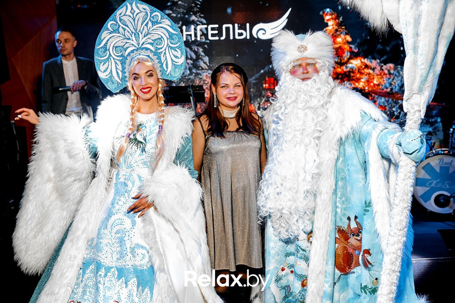 Предновогодние вечеринки в Ангелах, фото № 10