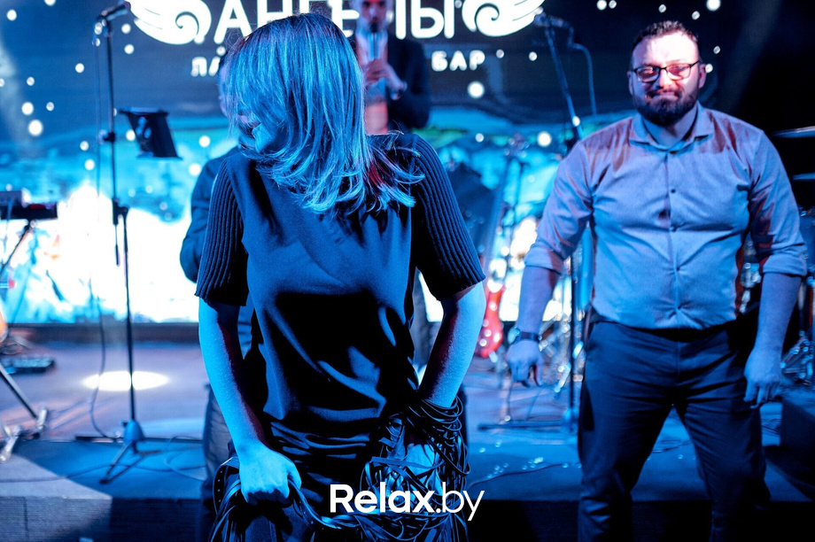 Предновогодние вечеринки в Ангелах, фото № 21