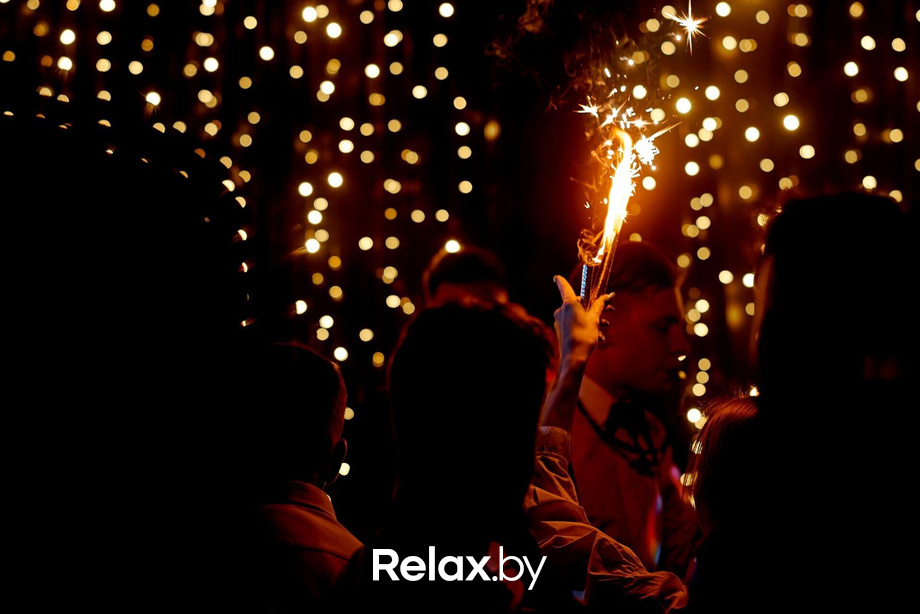 Предновогодние вечеринки в Ангелах, фото № 30