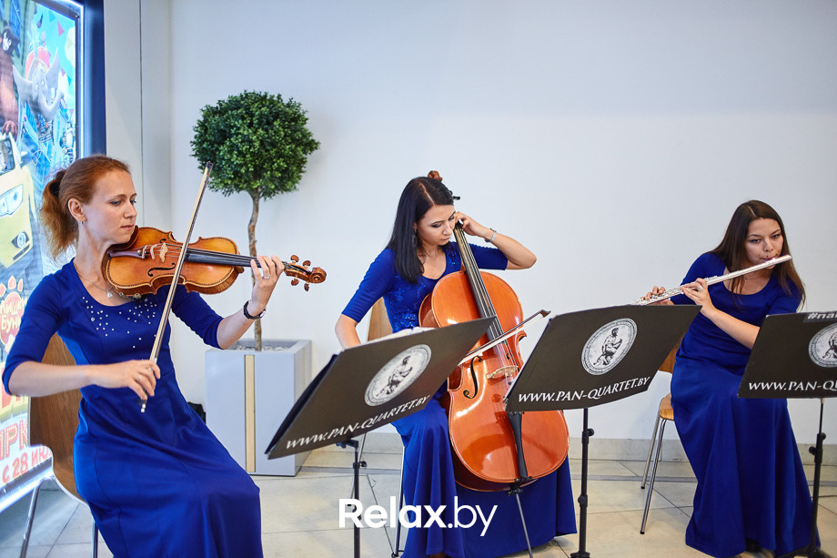 Предпремьерный показ фильма «Неоновый демон», фото № 16