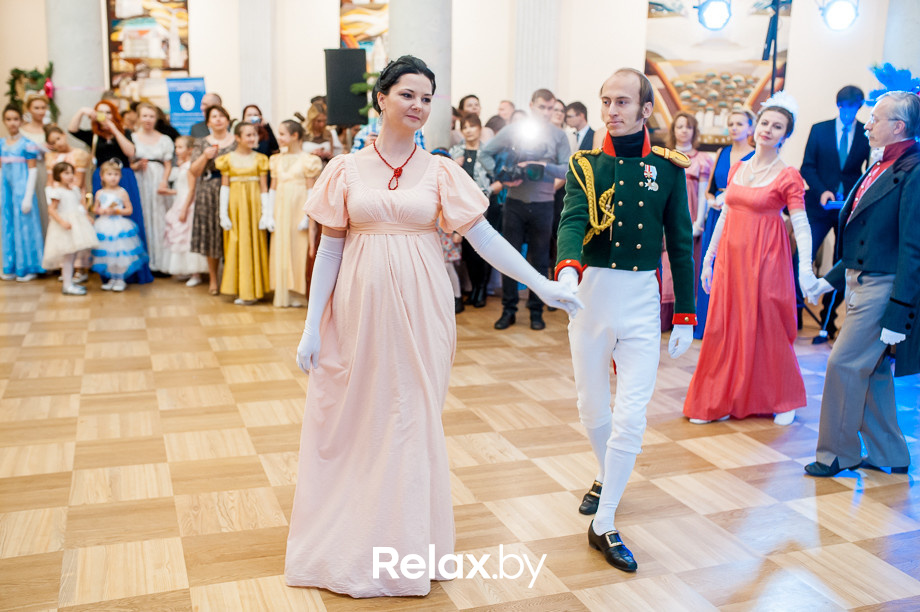 Семейный рождественский благотворительный бал Академии мюзикла "Ревю" - "Наши сердца", фото № 86