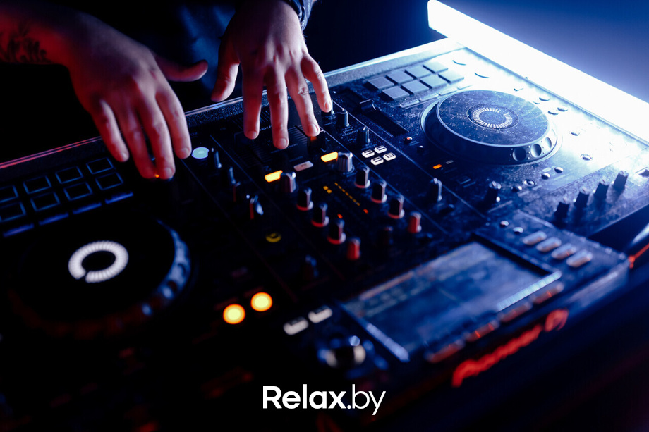 «HB Esenin» 1 year party, фото № 41