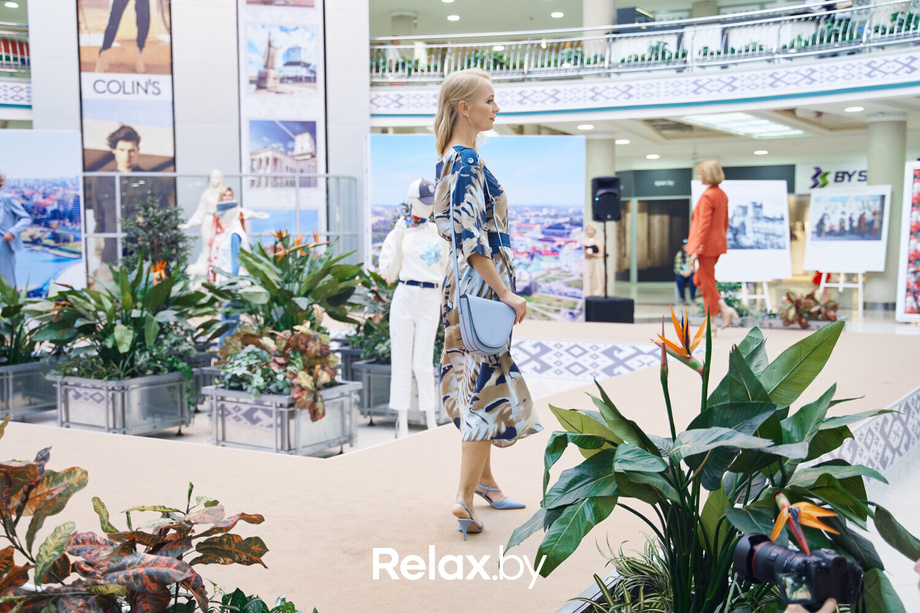 Время Искусства в ТЦ Столица: Мода, природа и поэзия, фото № 80