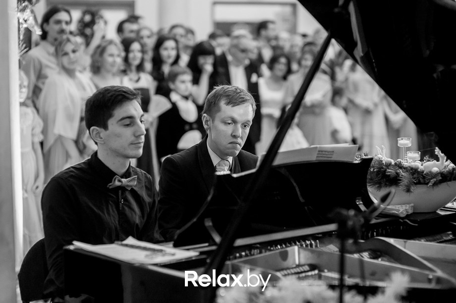 Семейный рождественский благотворительный бал Академии мюзикла "Ревю" - "Наши сердца", фото № 98