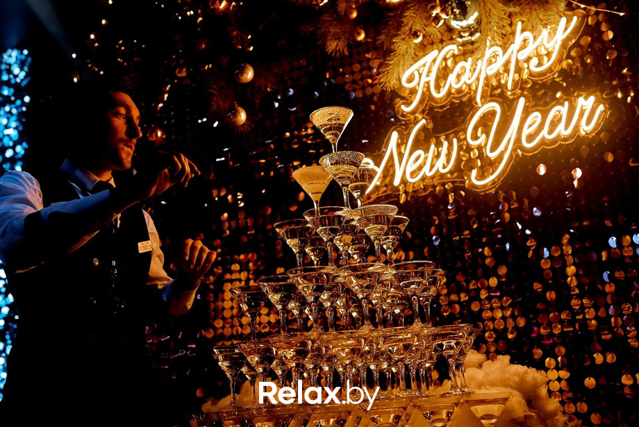 Предновогодние вечеринки в Ангелах, фото № 27