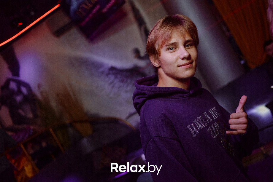 Friday LUXURIA, фото № 16