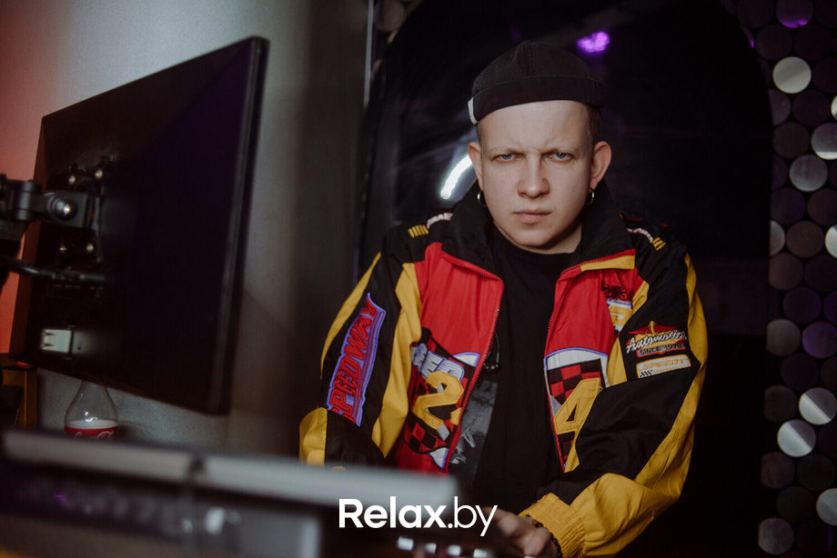 Friday LUXURIA LXR, фото № 1