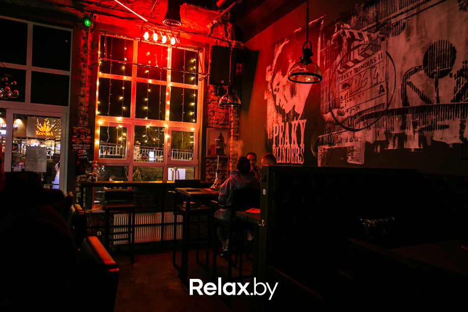 Пятница развратница в баре «Острые козырьки», фото № 4