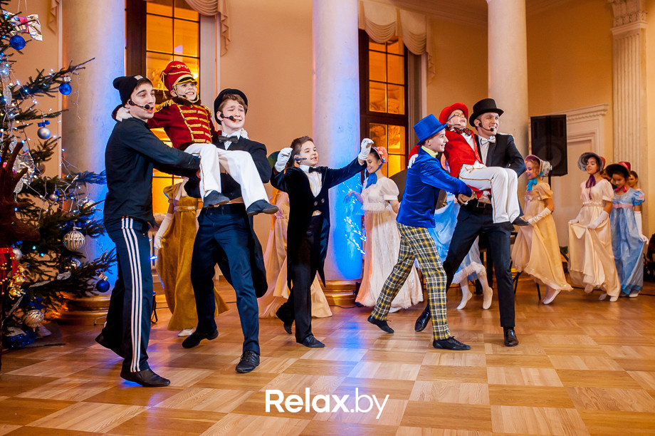 Семейный рождественский благотворительный бал Академии мюзикла "Ревю" - "Наши сердца", фото № 122