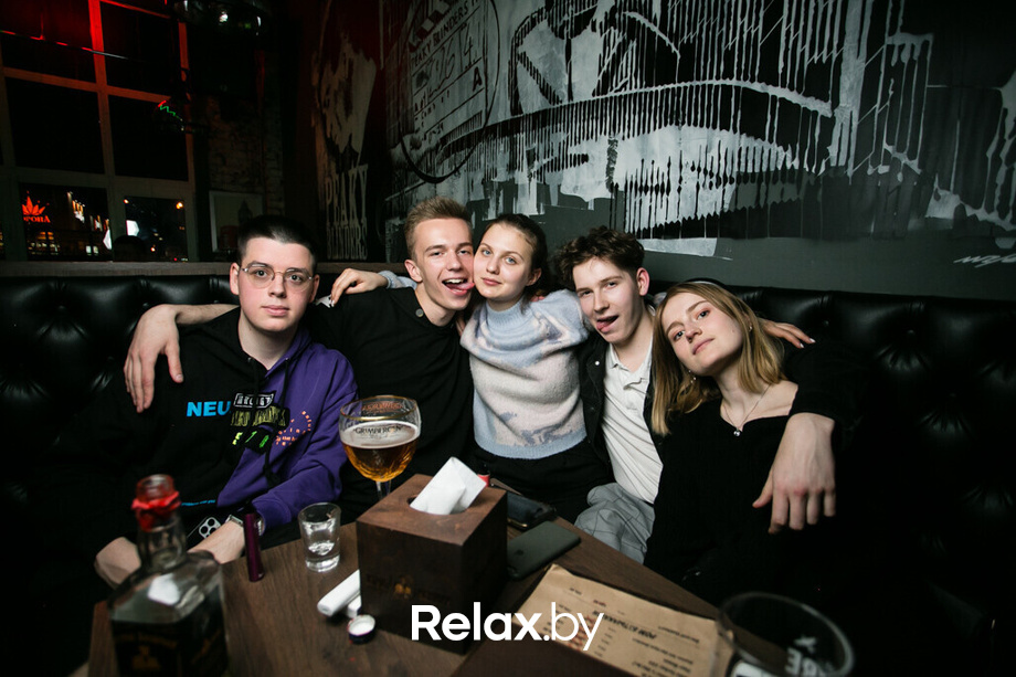 Счастливая суббота в баре «Острые козырьки», фото № 8