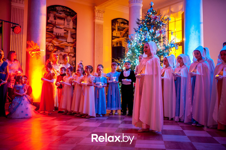 Семейный рождественский благотворительный бал Академии мюзикла "Ревю" - "Наши сердца", фото № 61