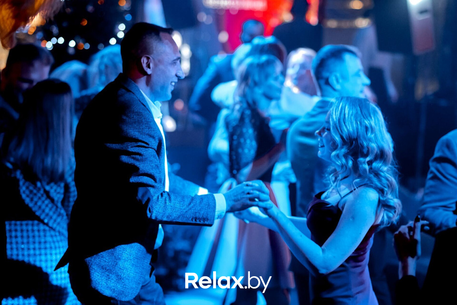 Предновогодние вечеринки в Ангелах, фото № 156