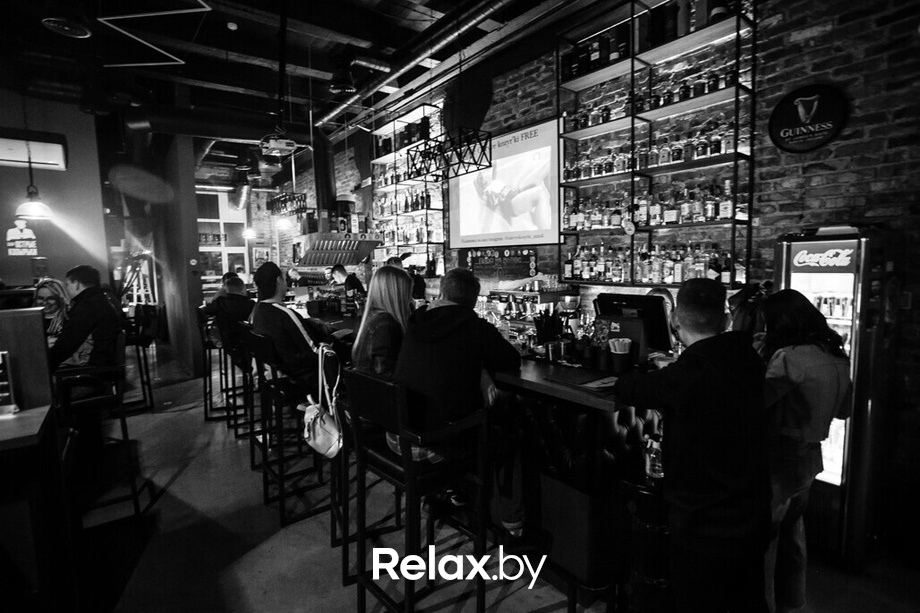 Счастливая суббота в баре «Острые козырьки», фото № 5