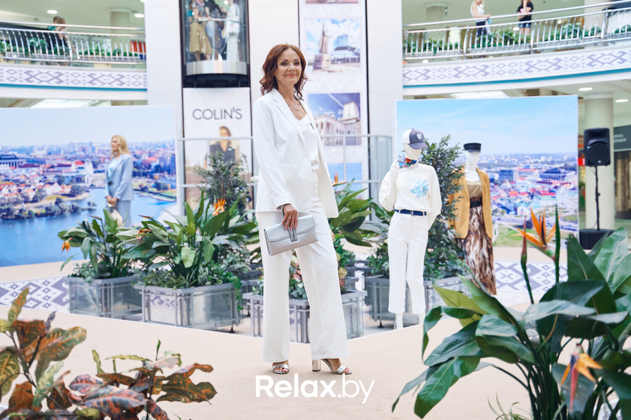 Время Искусства в ТЦ Столица: Мода, природа и поэзия, фото № 70