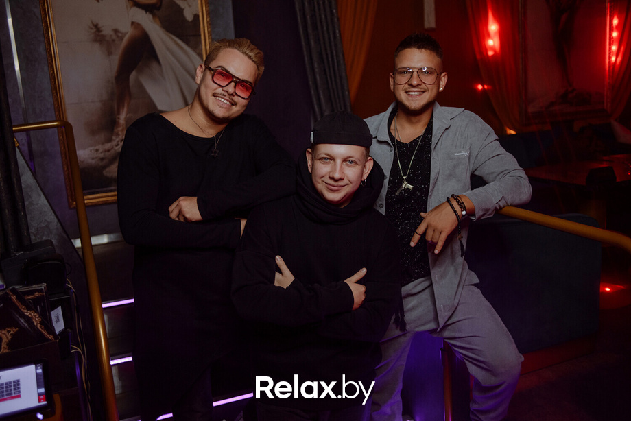 Friday LUXURIA LXR, фото № 2