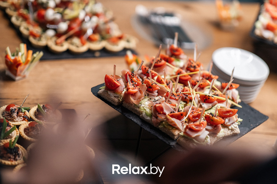 Открытие салона LUMINOSO и выставки Павла Омелюсика, фото № 4