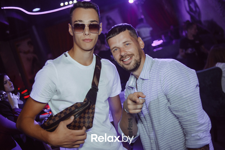 Saturday, фото № 7