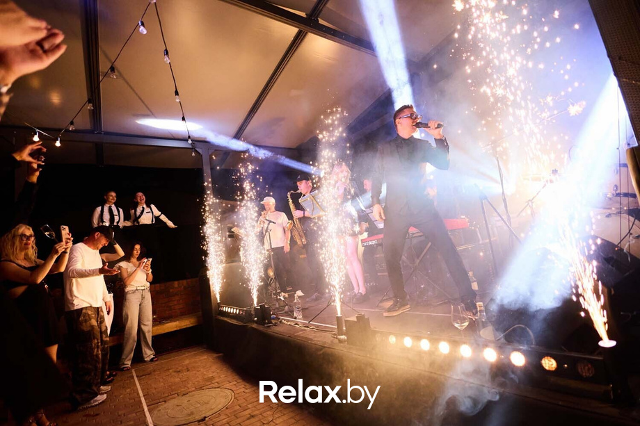 Уличный концерт, фото № 109