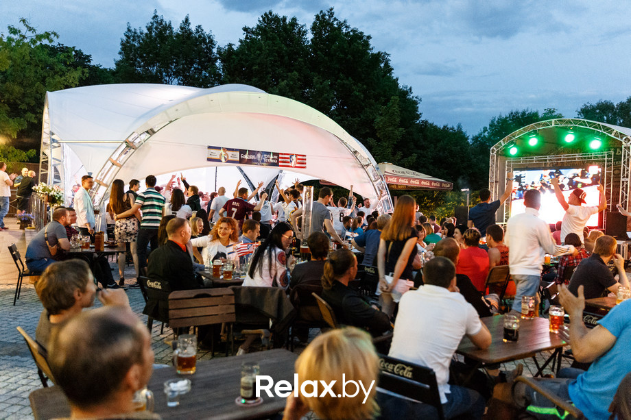 Большая футбольная вечеринка, фото № 79