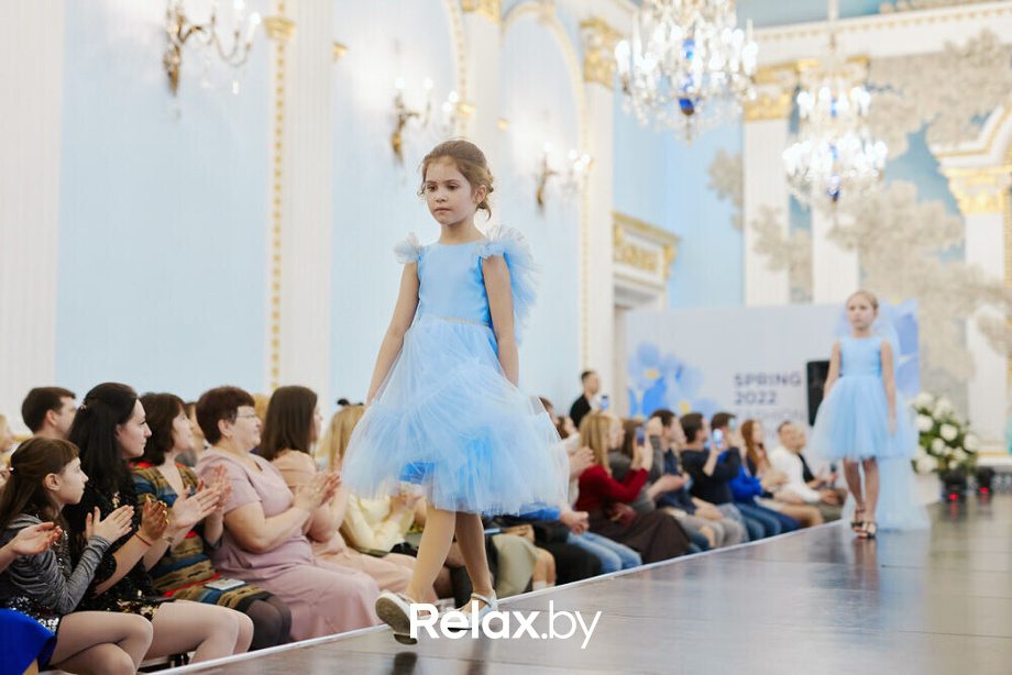 KIDS' PODIUM на FASHION SHOW SPRING 2022, фото № 117