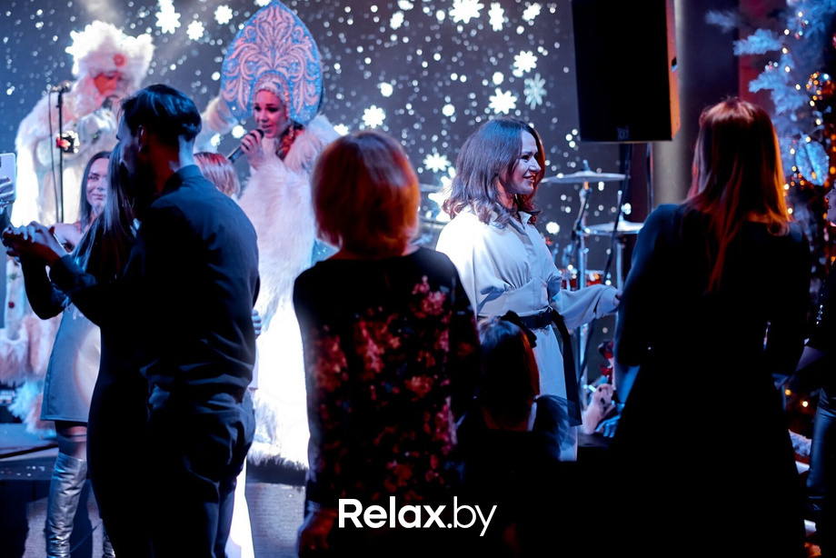 Предновогодние вечеринки в Ангелах, фото № 34