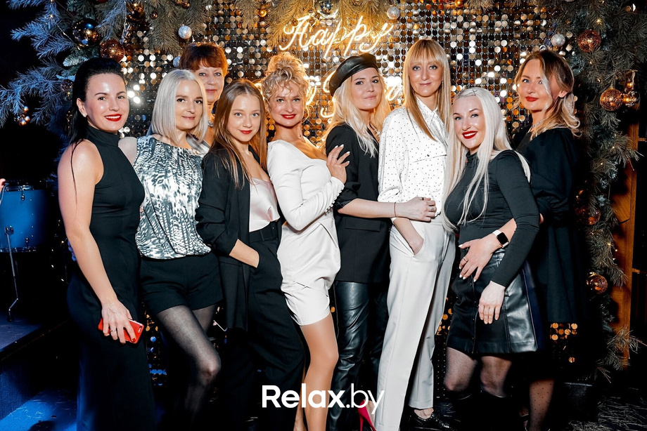 Предновогодние вечеринки в Ангелах, фото № 85