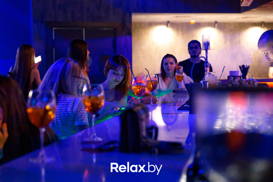 Luna Friday, фото № 2