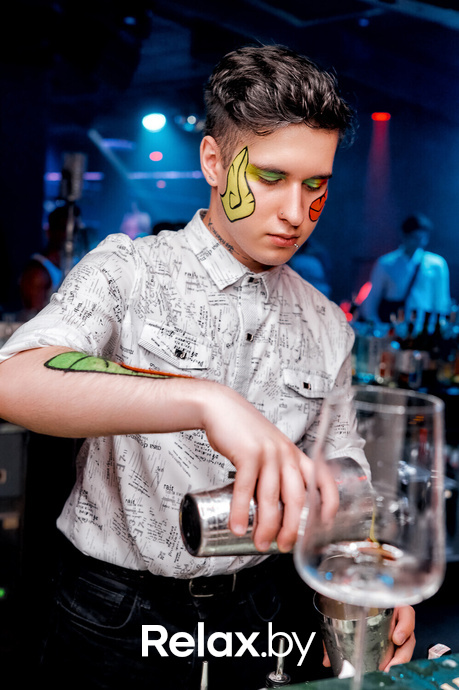 Neon moon, фото № 5