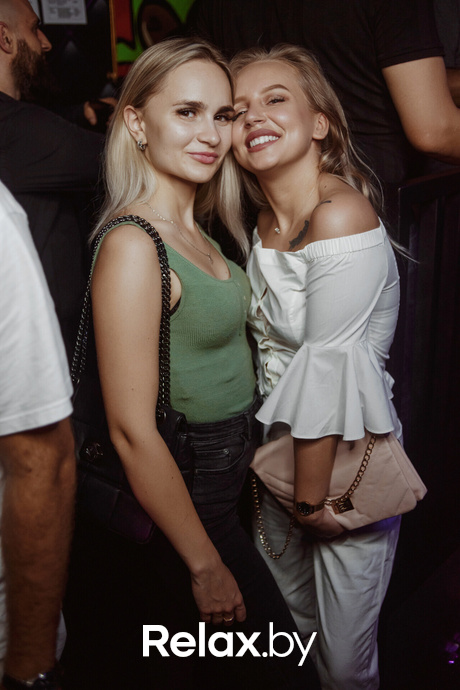 Champagne shower, фото № 45