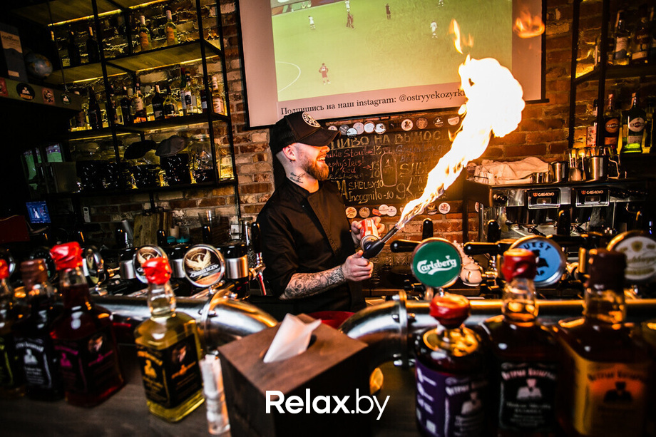 Счастливая суббота в баре «Острые козырьки», фото № 9