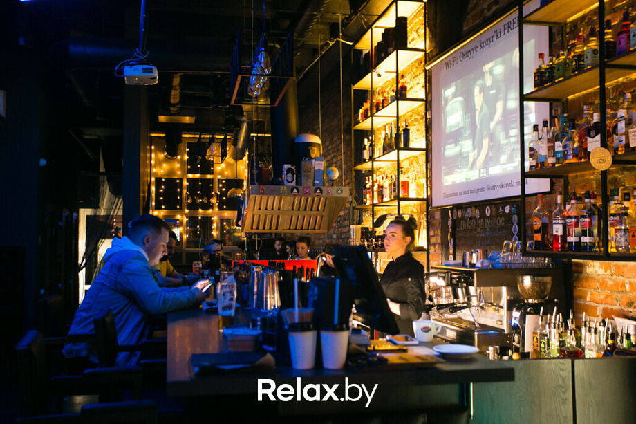 Счастливая суббота в баре «Острые козырьки», фото № 44