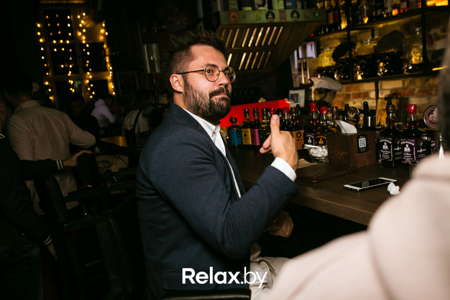 Пятница развратница в баре «Острые козырьки», фото № 5