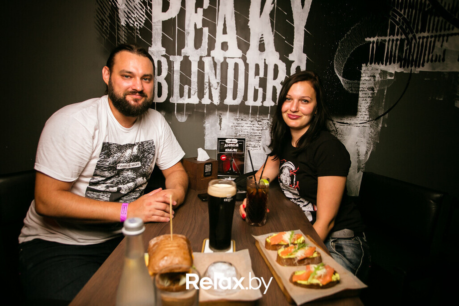 Пятница развратница в баре «Острые козырьки», фото № 22