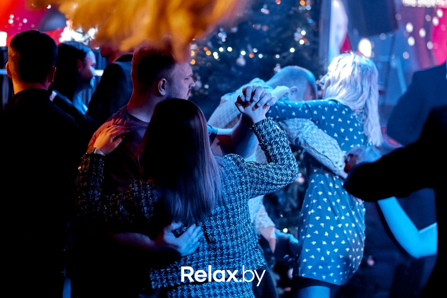 Предновогодние вечеринки в Ангелах, фото № 41