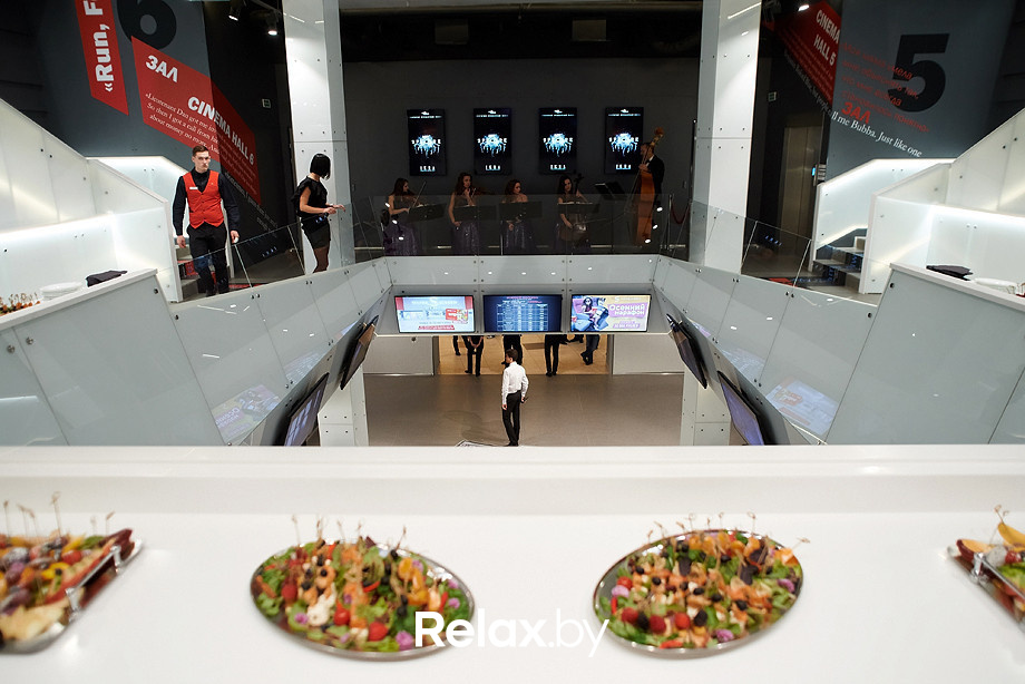 Премьерный кинопоказ: 007: Спектр от караоке-клуба Ikra, фото № 1