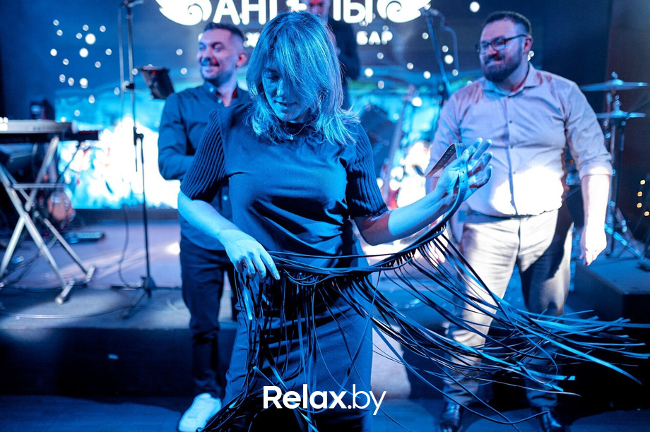 Предновогодние вечеринки в Ангелах, фото № 59