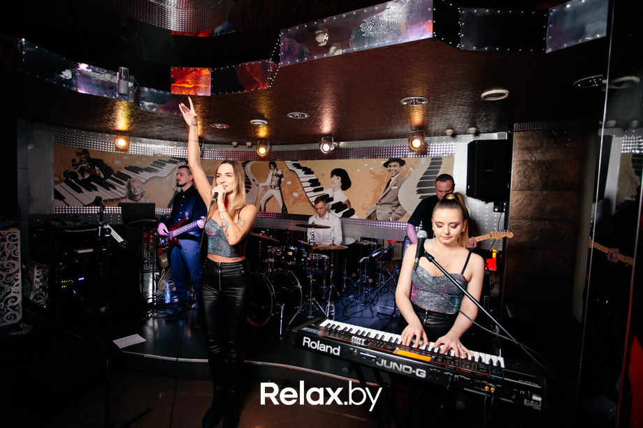 Кавер группа Starland в Ретро-кафе, фото № 59