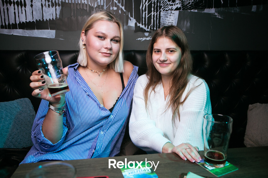 Пятница развратница в баре «Острые козырьки», фото № 12