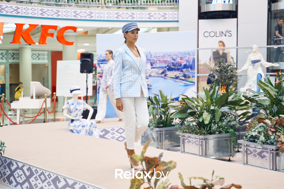 Время Искусства в ТЦ Столица: Мода, природа и поэзия, фото № 109