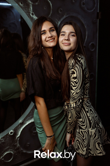 Luna Saturday, фото № 2