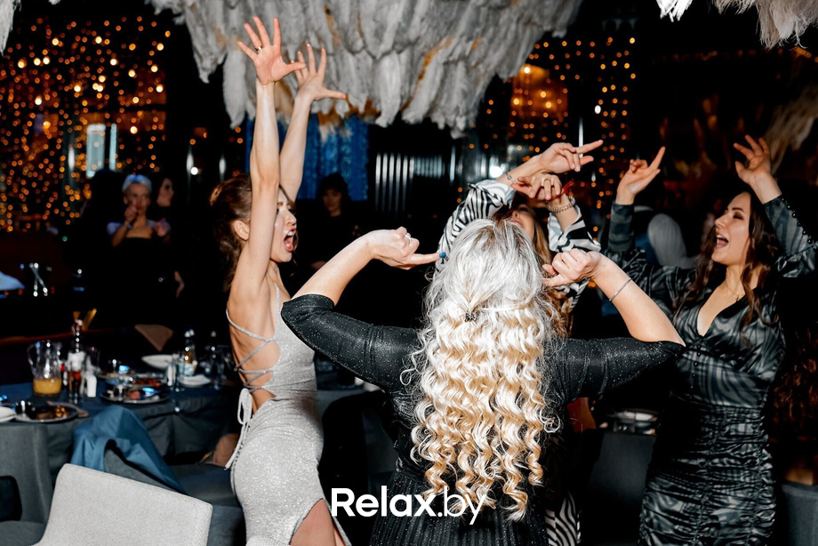 Предновогодние вечеринки в Ангелах, фото № 13