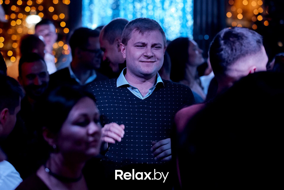 Предновогодние вечеринки в Ангелах, фото № 73