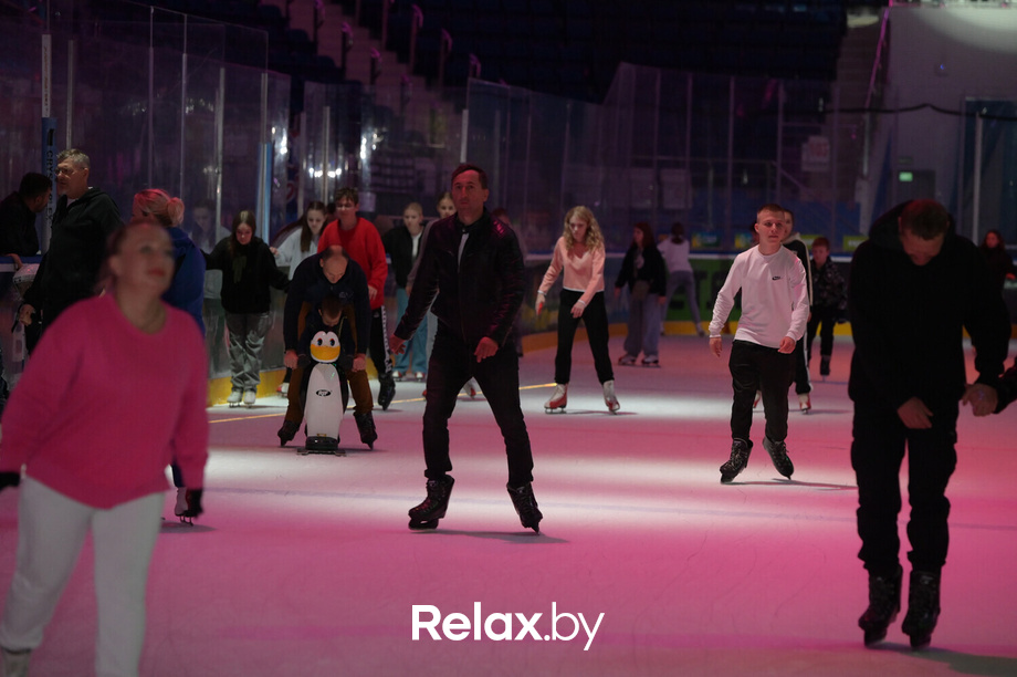 Открытие дискотеки на льду, фото № 179