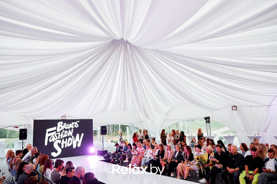 Показ Natalia Lyakhovets | Brands Fashion Show, фото № 5