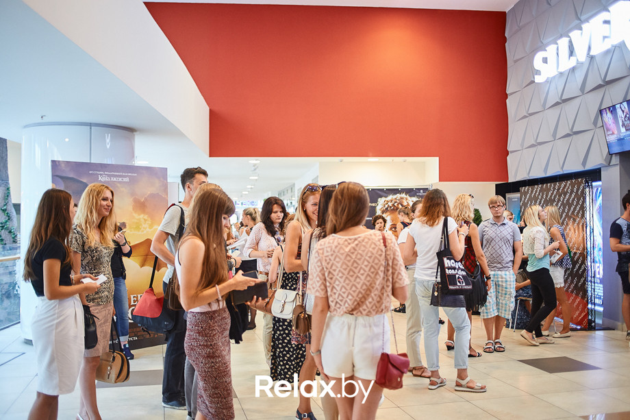 Предпремьерный показ фильма «Неоновый демон», фото № 19