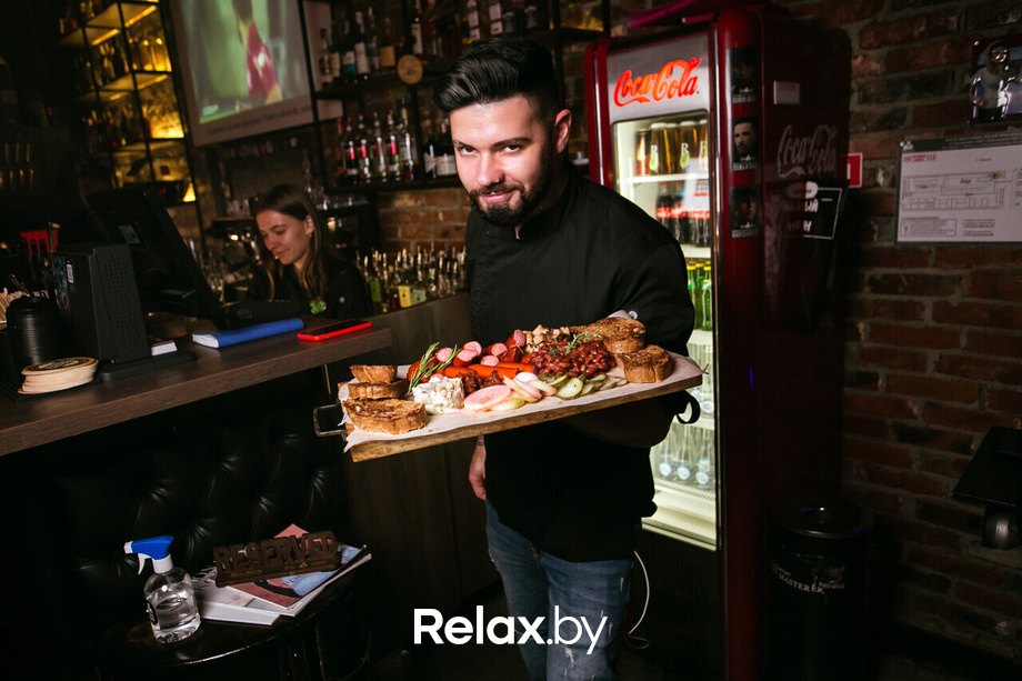 Пятница развратница в баре «Острые козырьки», фото № 8