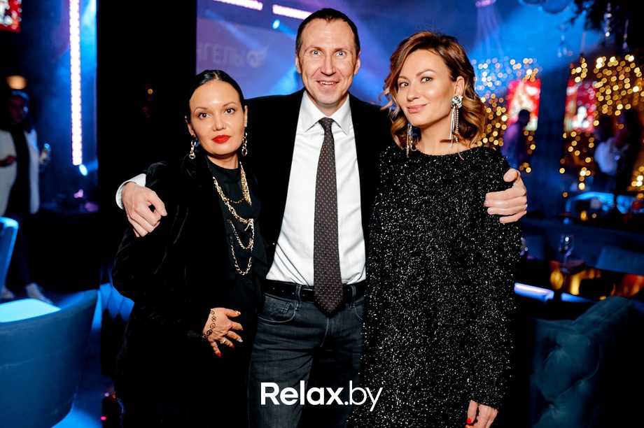 Предновогодние вечеринки в Ангелах, фото № 33