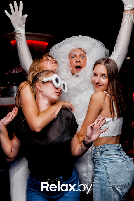 Black and White, фото № 12